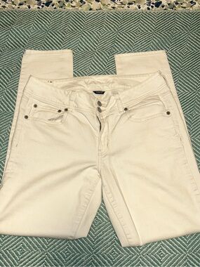 White Women's Slim Straight Jeans